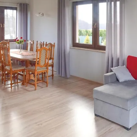 Vakantiehuis Holiday With Lake View 04 *